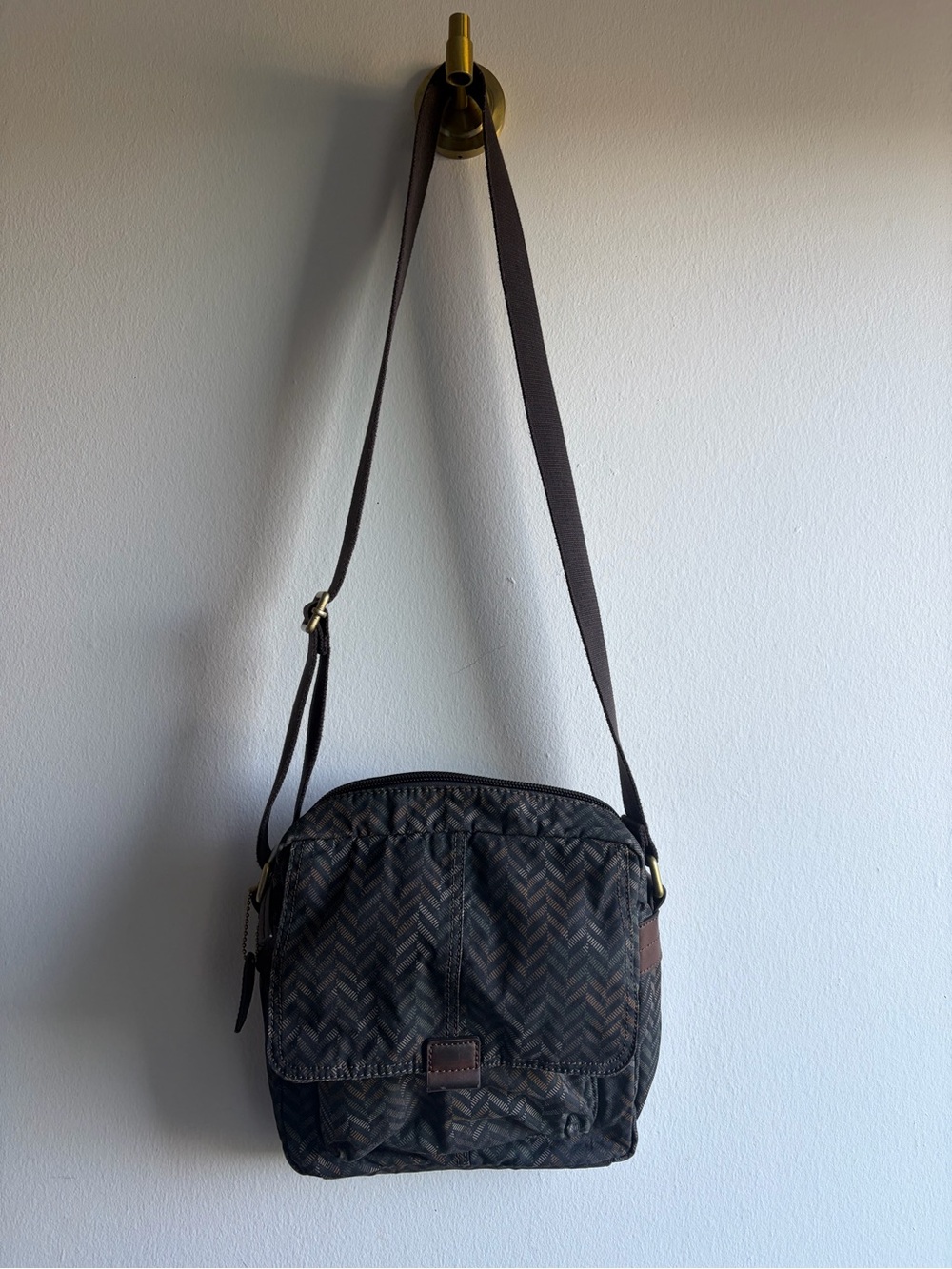 Fossil Brown Chevron-Pattern Messenger Bag
